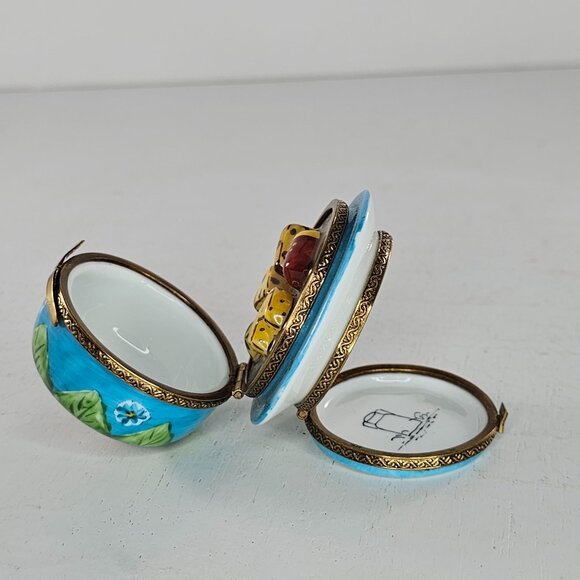 Limoges France Peint Main Trinket Box With Cheese Platter Double Hinged - Picture 8 of 8